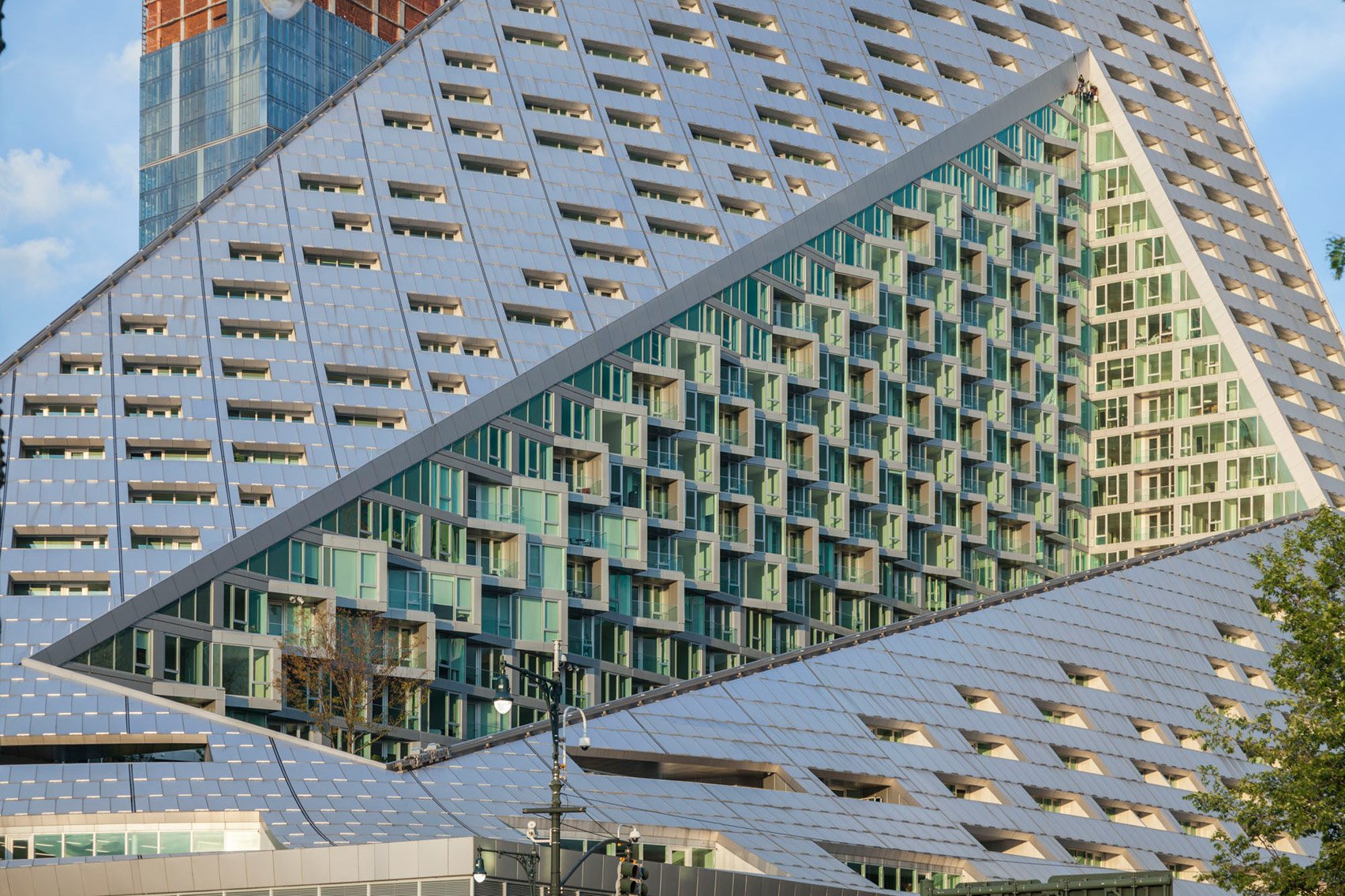 The Courtscraper – VIA 57 West