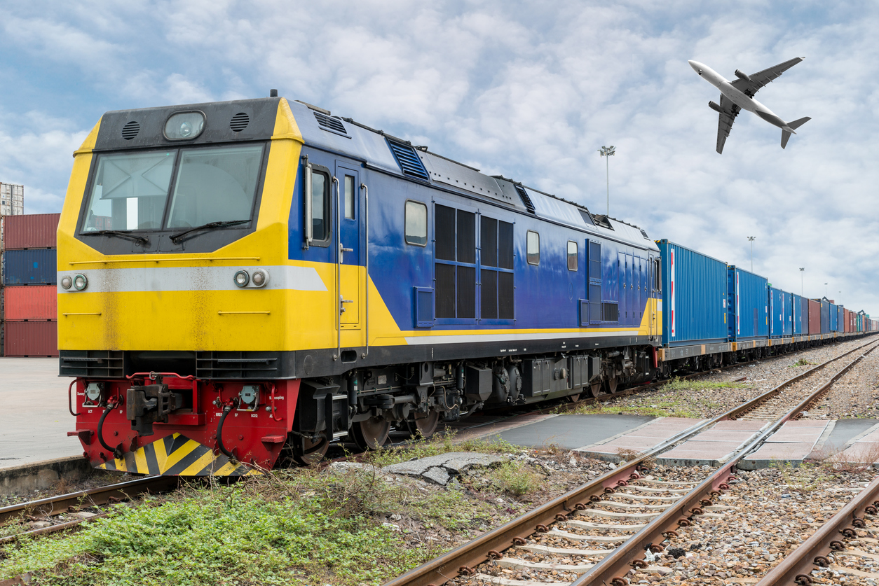 Flying Train – Russia